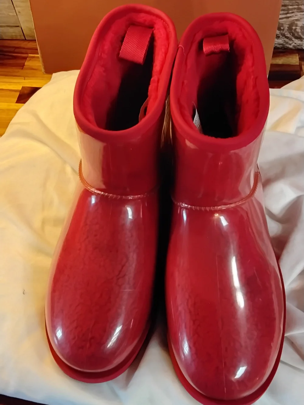 UGG Red Gloss Waterproof Short Rain & Snow Boots